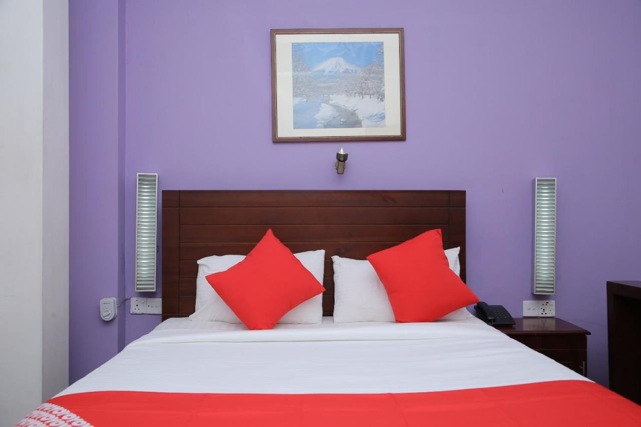 ג'פנה Oyo 256 Subash Hotel מראה חיצוני תמונה